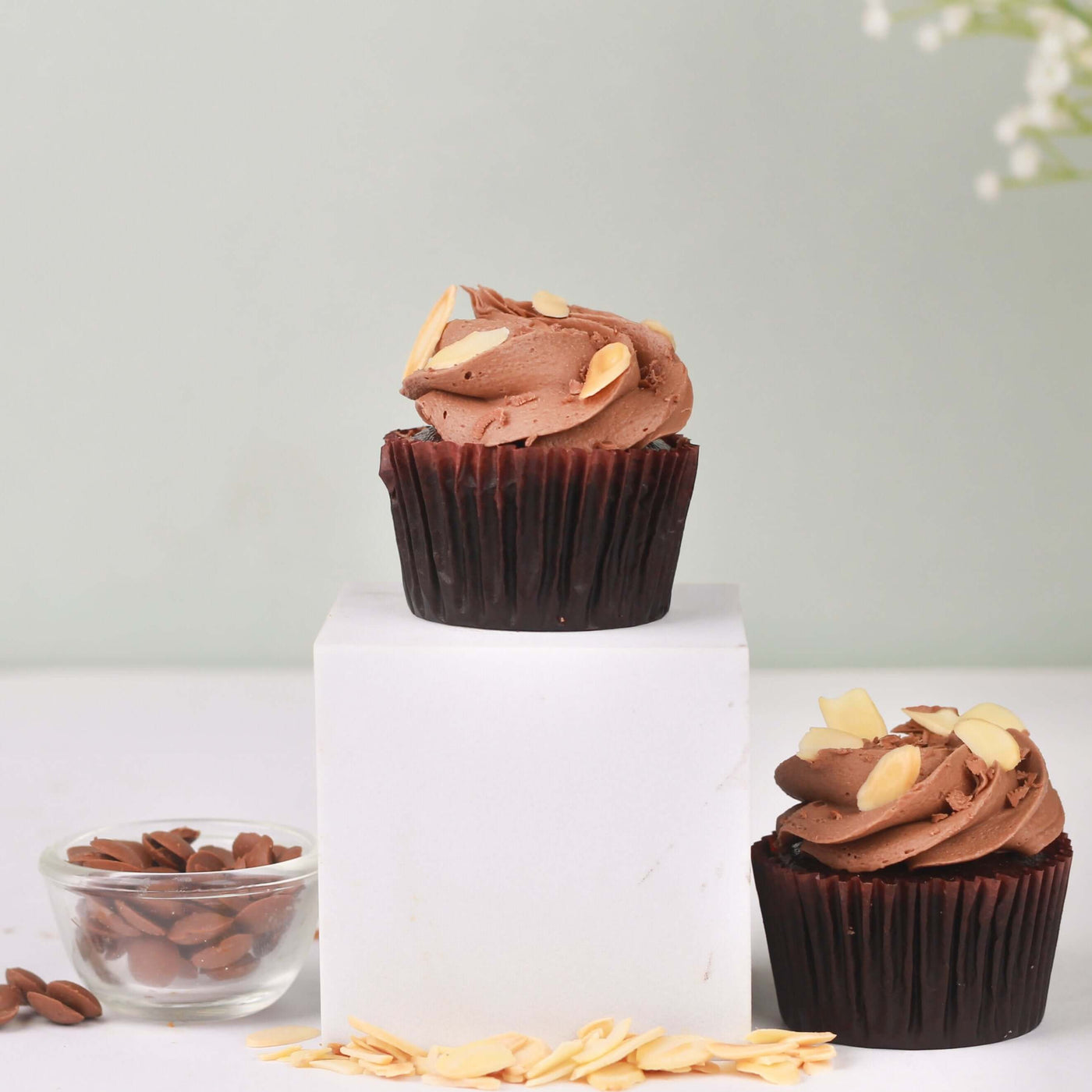 Almond & Milk Chocolate Cupcakes