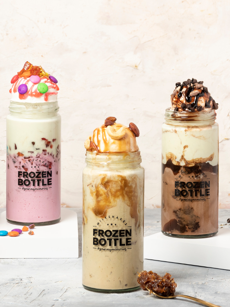 Drop By This Small Little Cafe For Some Amazing Shakes, Cake Jars & More! |  LBB